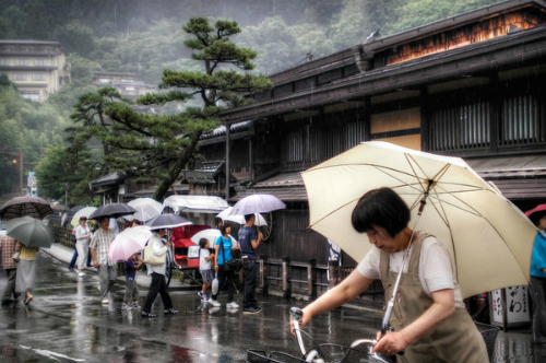 mùa mưa ở Nhật Bản